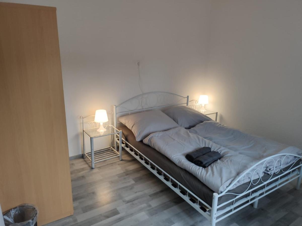 Schoene Einfache Ferienwohnung In Oldemburgo Exterior foto